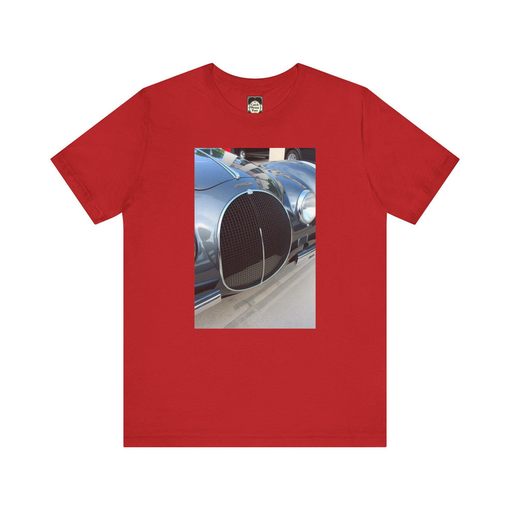 Classic Car Photography Tee: Vintage Auto Enthusiast T-Shirt
