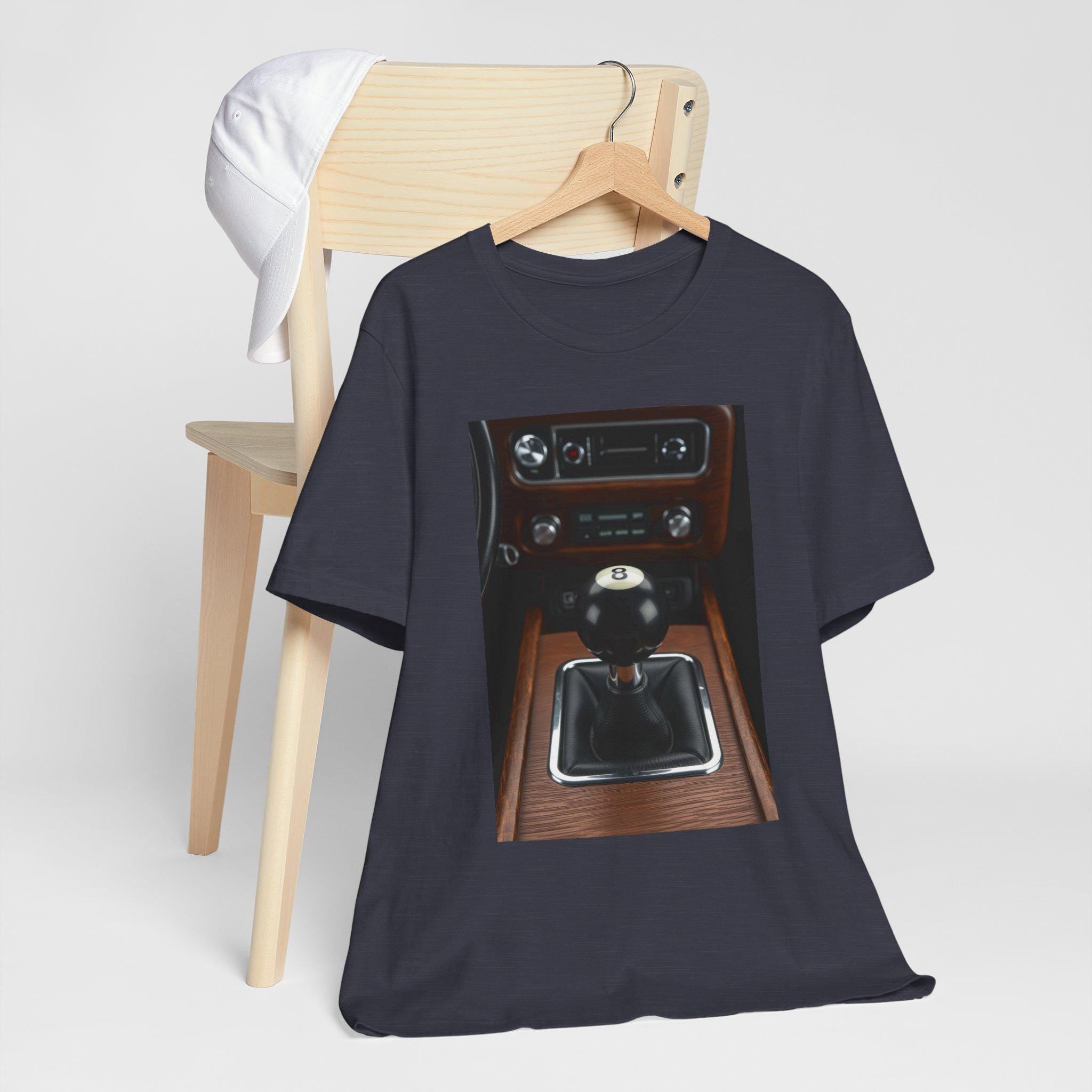 Retro Car 8-Ball Gear Shift T-Shirt: Vintage Automotive Enthusiast Tee